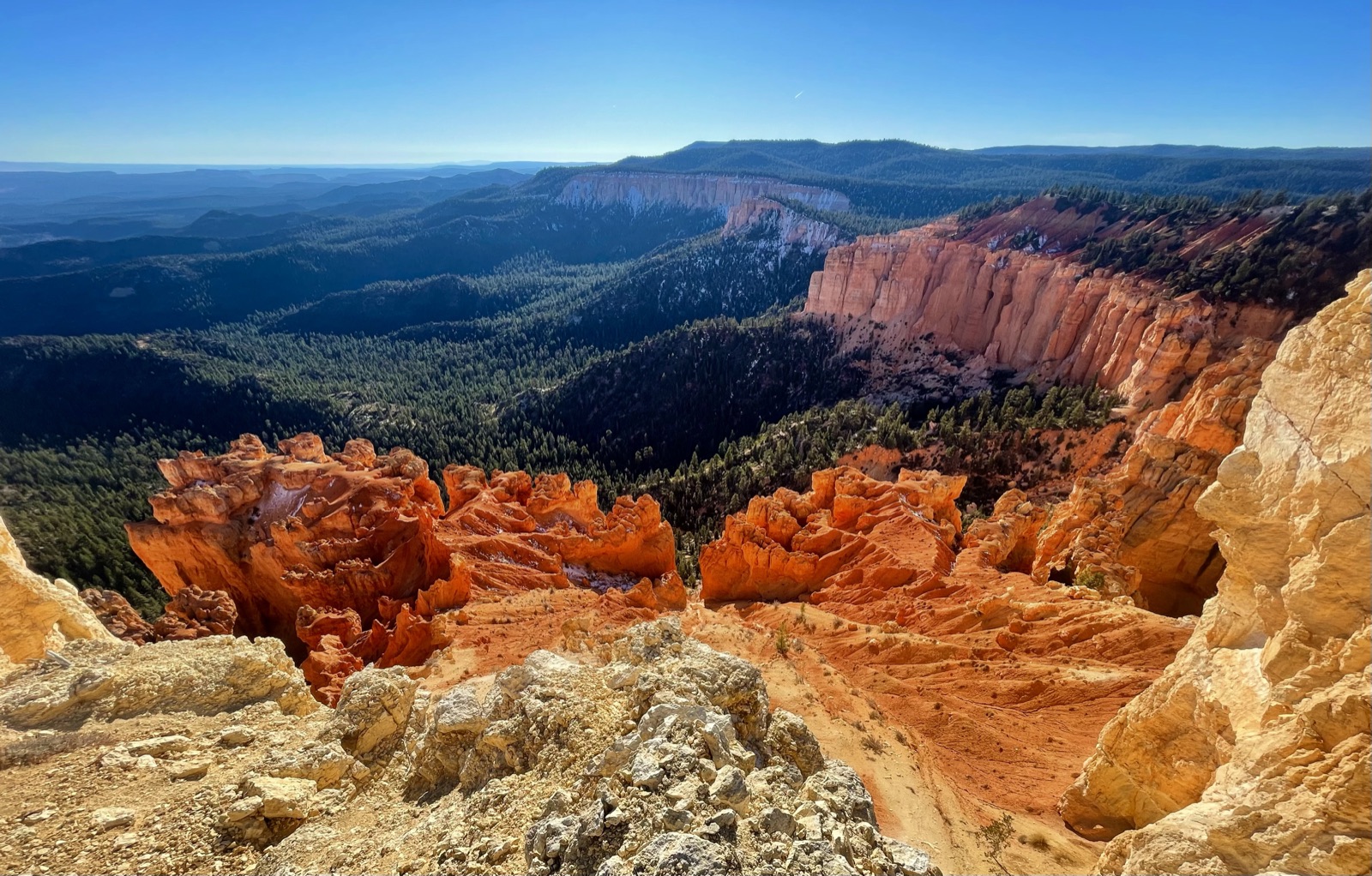 bryce amphitheatre · utah